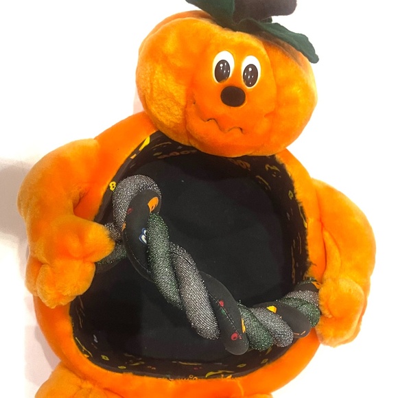 Pumpkin halloween basket. Center piece or Halloween basket. - Picture 2 of 6
